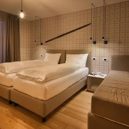 Cronox Vinecc מלון דירות ליביניו