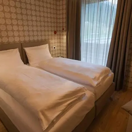 Cronox Vinecc 3* Livigno