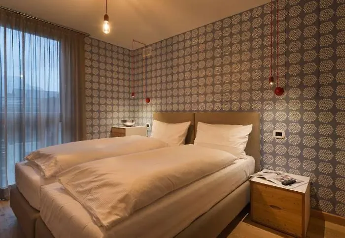 Cronox Vinecc Lägenhetshotell 3*