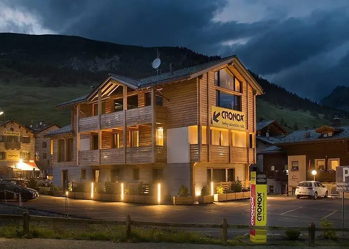 Lägenhetshotell Cronox Vinecc Livigno